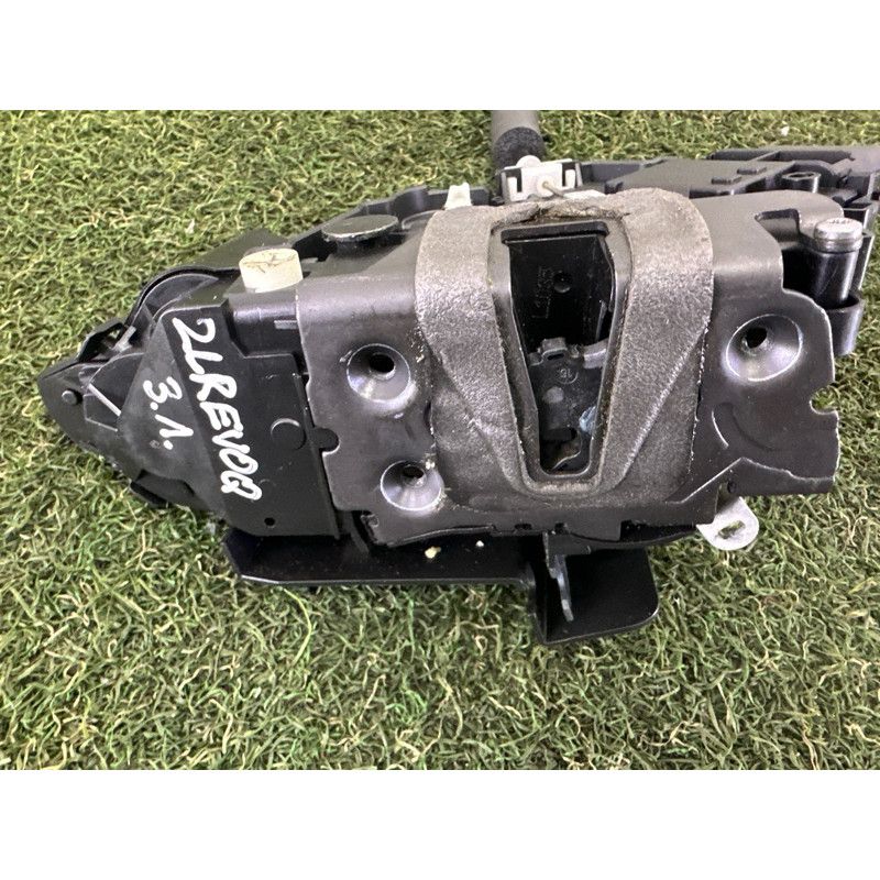 Замок двери (кузов и элементы) LAND ROVER Range Rover Evoque L538 2015 2.0 LR013893