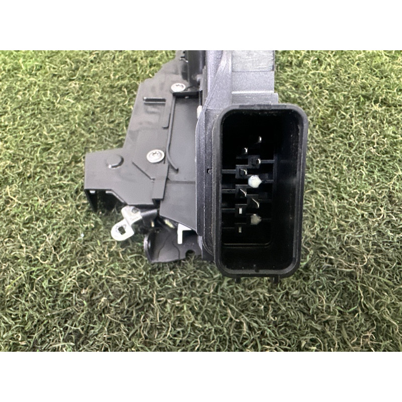 Замок двери (кузов и элементы) LAND ROVER Range Rover Evoque L538 2015 2.0 LR013891