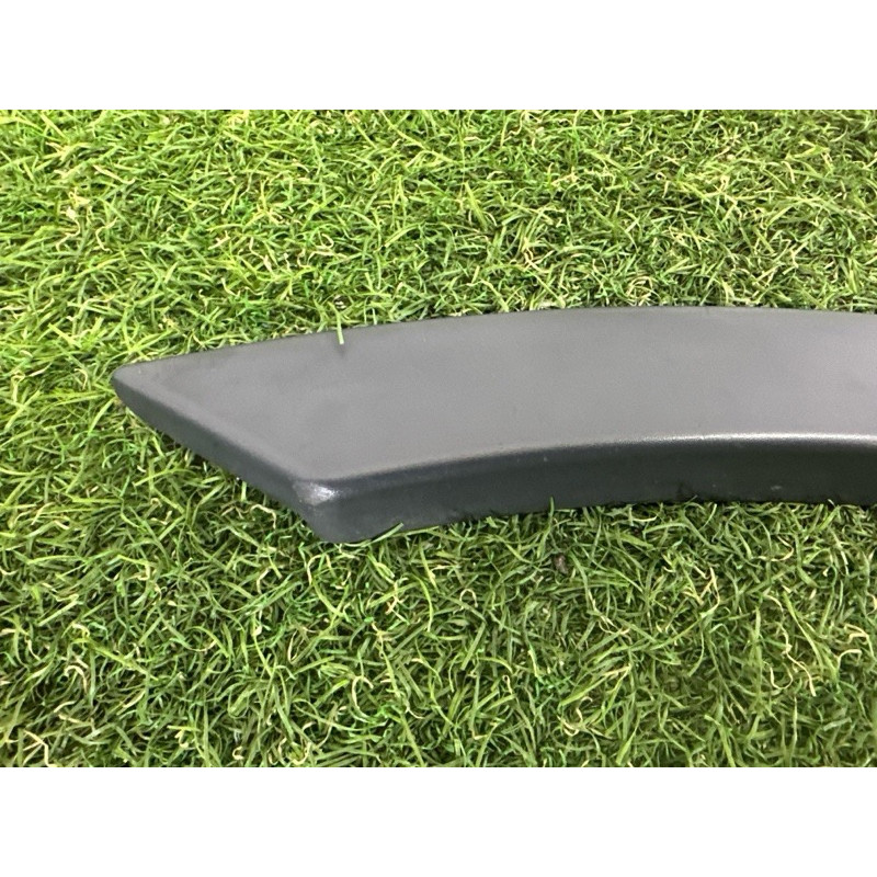 Накладка на крыло (кузов и элементы) LAND ROVER Range Rover Evoque L538 2015 2.0 LR027251