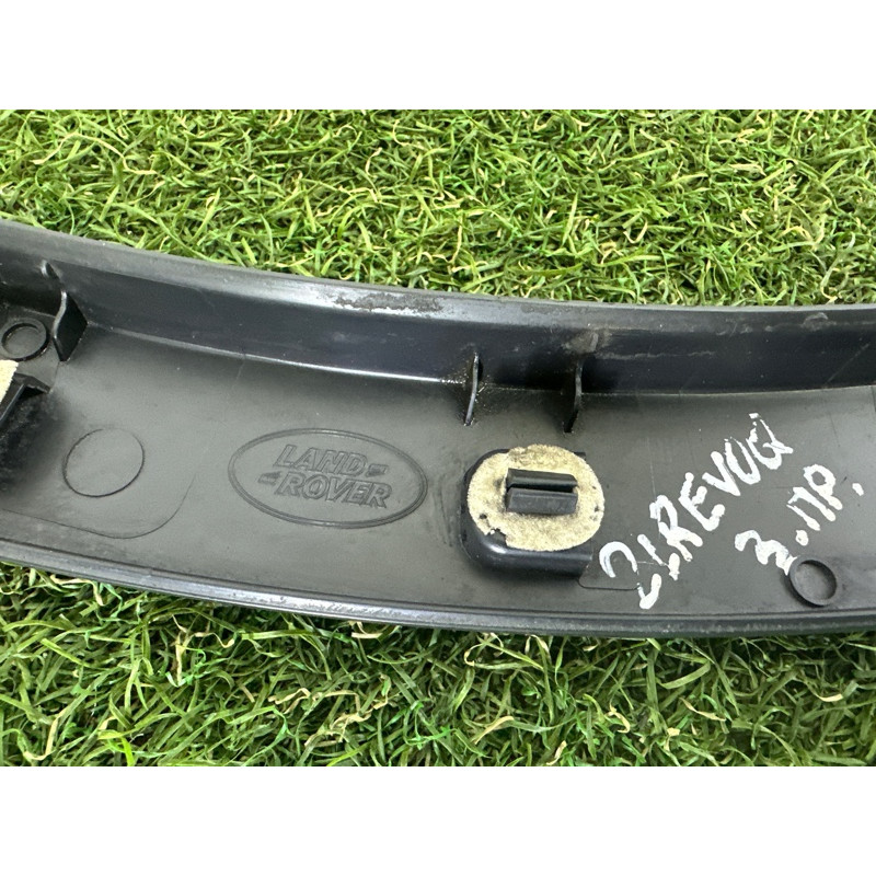 Накладка на крыло (кузов и элементы) LAND ROVER Range Rover Evoque L538 2015 2.0 LR027251