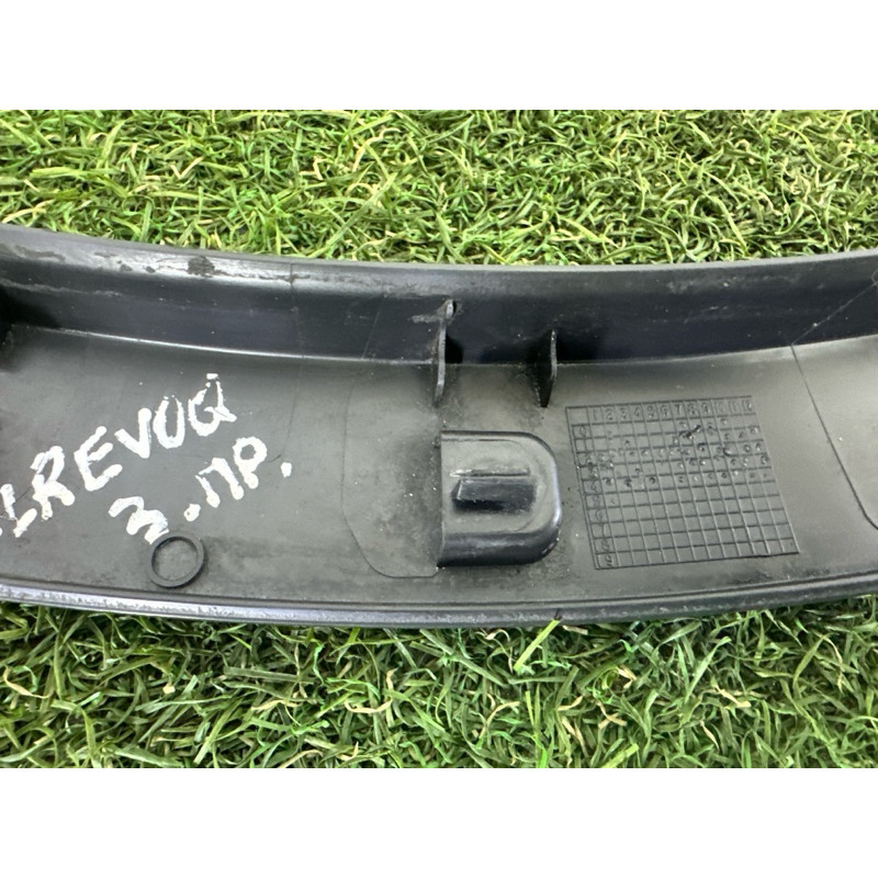 Накладка на крыло (кузов и элементы) LAND ROVER Range Rover Evoque L538 2015 2.0 LR027251