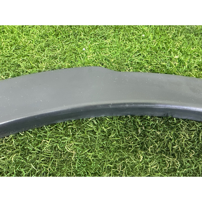 Накладка крила (кузов и элементы) LAND ROVER Discovery Sport L550 2016 2.0 LR061973