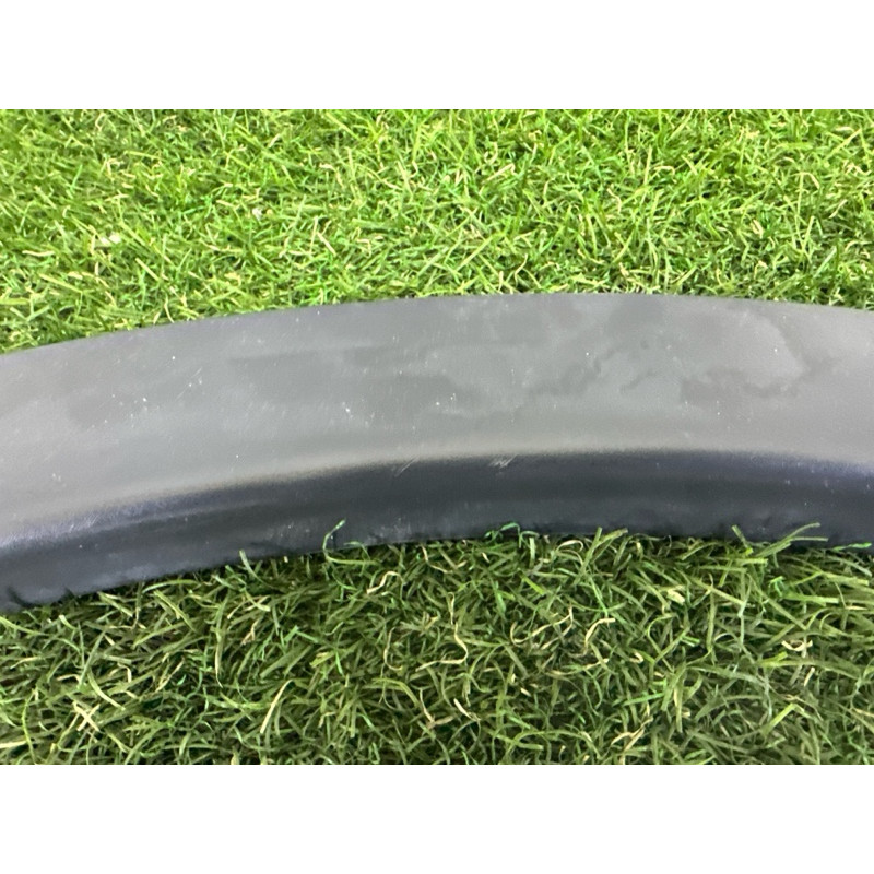 Накладка крила (кузов и элементы) LAND ROVER Discovery Sport L550 2016 2.0 LR061973