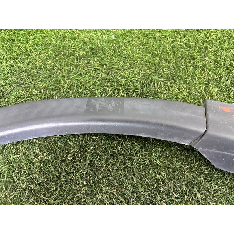 Накладка крила (кузов и элементы) LAND ROVER Discovery Sport L550 2016 2.0 LR061973