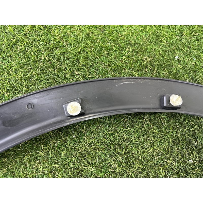 Накладка крила (кузов и элементы) LAND ROVER Discovery Sport L550 2016 2.0 LR061973