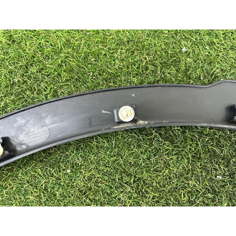 Накладка крила (кузов и элементы) LAND ROVER Discovery Sport L550 2016 2.0 LR061973