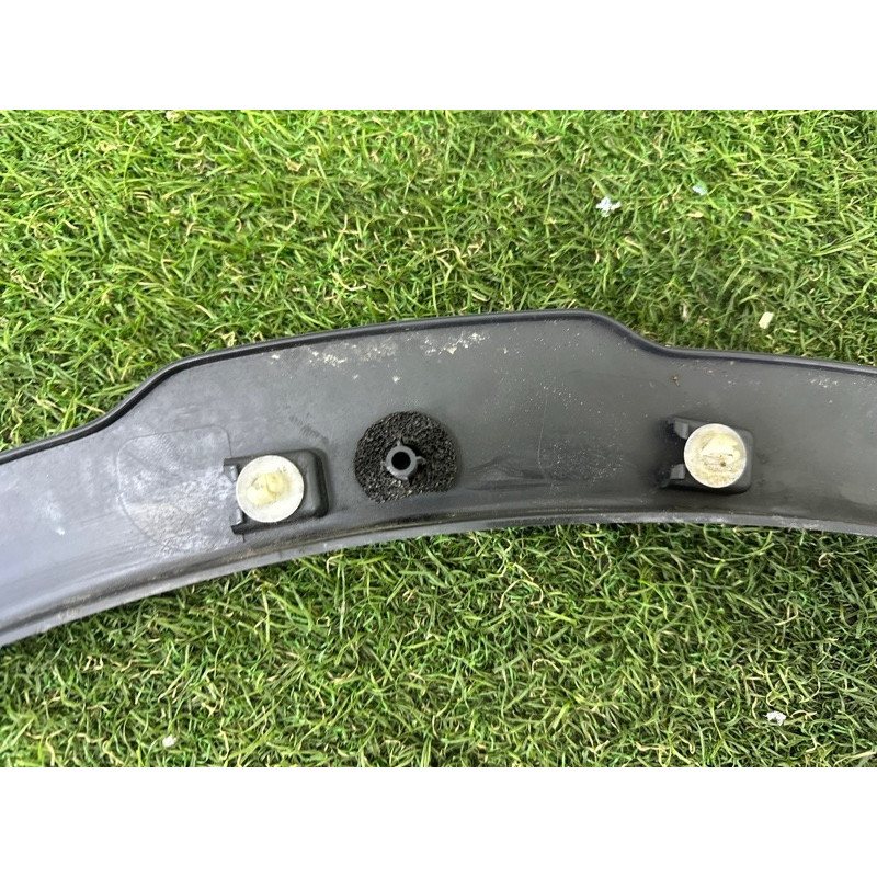 Накладка крила (кузов и элементы) LAND ROVER Discovery Sport L550 2016 2.0 LR061973