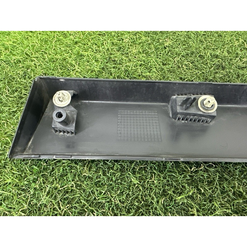 Накладка двері зовнішня (кузов і елементи) BMW X1 F48 2016 2.0 51137352091