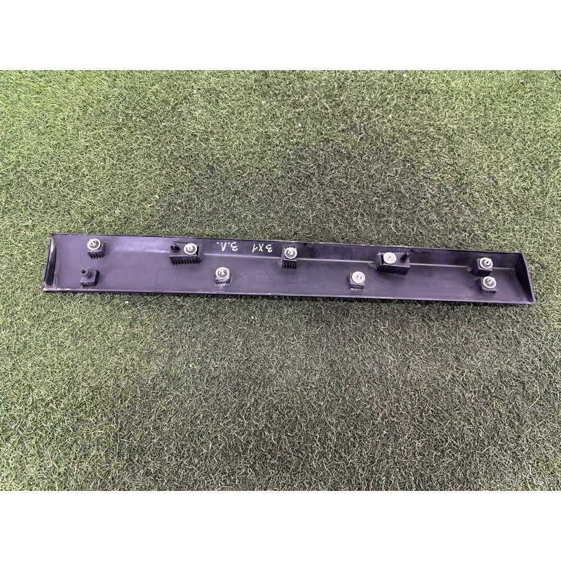 Накладка двері зовнішня (кузов і елементи) BMW X1 F48 2016 2.0 51137352093