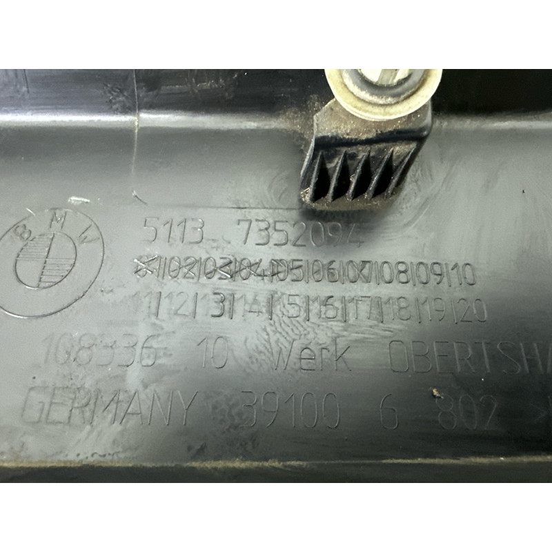 Зовнішній молдинг дверки (кузов і елементи) BMW X1 F48 2018 2.0 51137352094