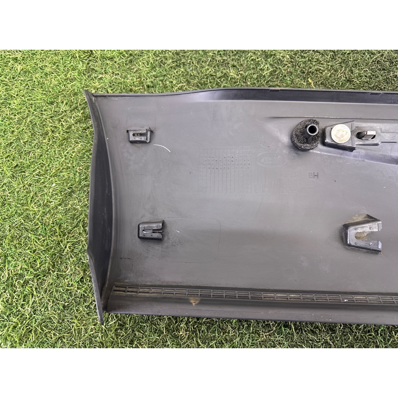 Накладка двери внешняя (кузов и элементы) LAND ROVER Range Rover Evoque L538 2015 2.0 LR053220