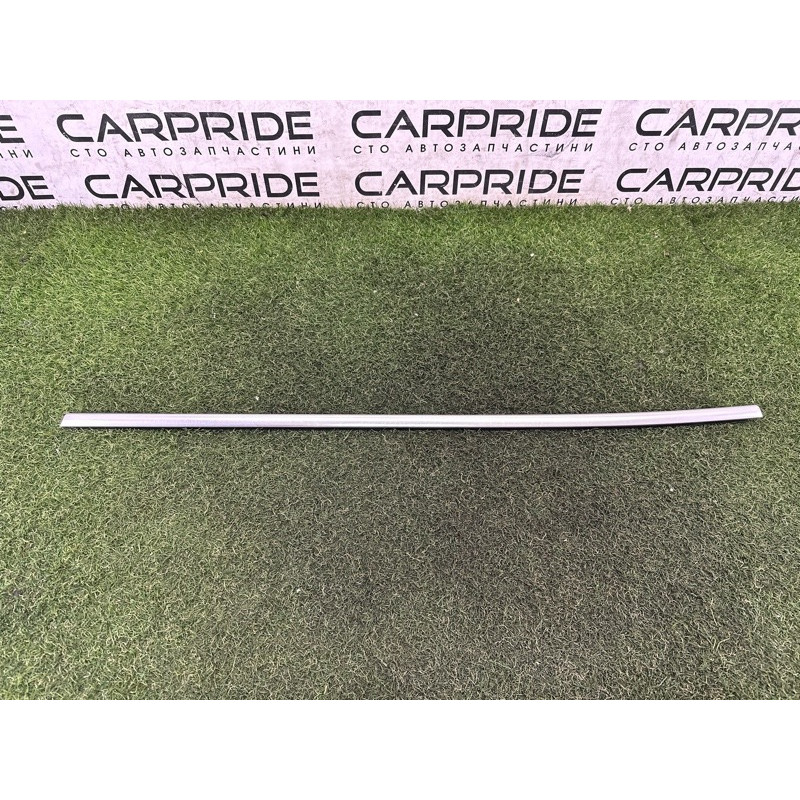 Молдинг стекла (кузов и элементы) BMW X1 F48 2018 2.0 51357362233