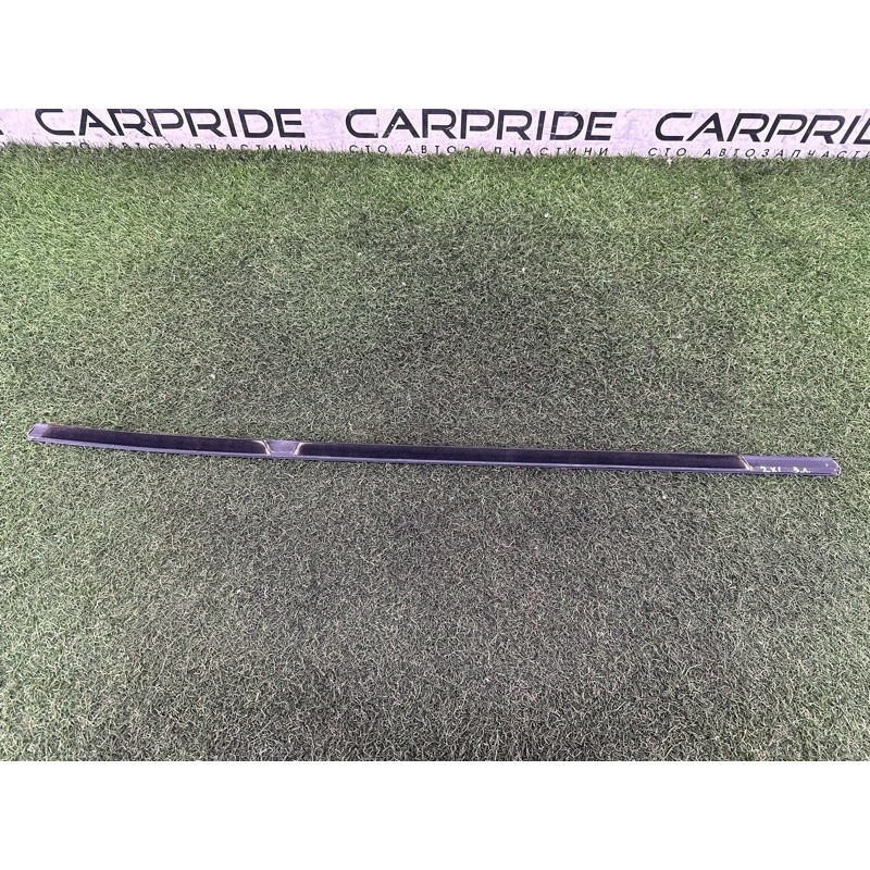 Молдинг стекла (кузов и элементы) BMW X1 F48 2018 2.0 51357362233