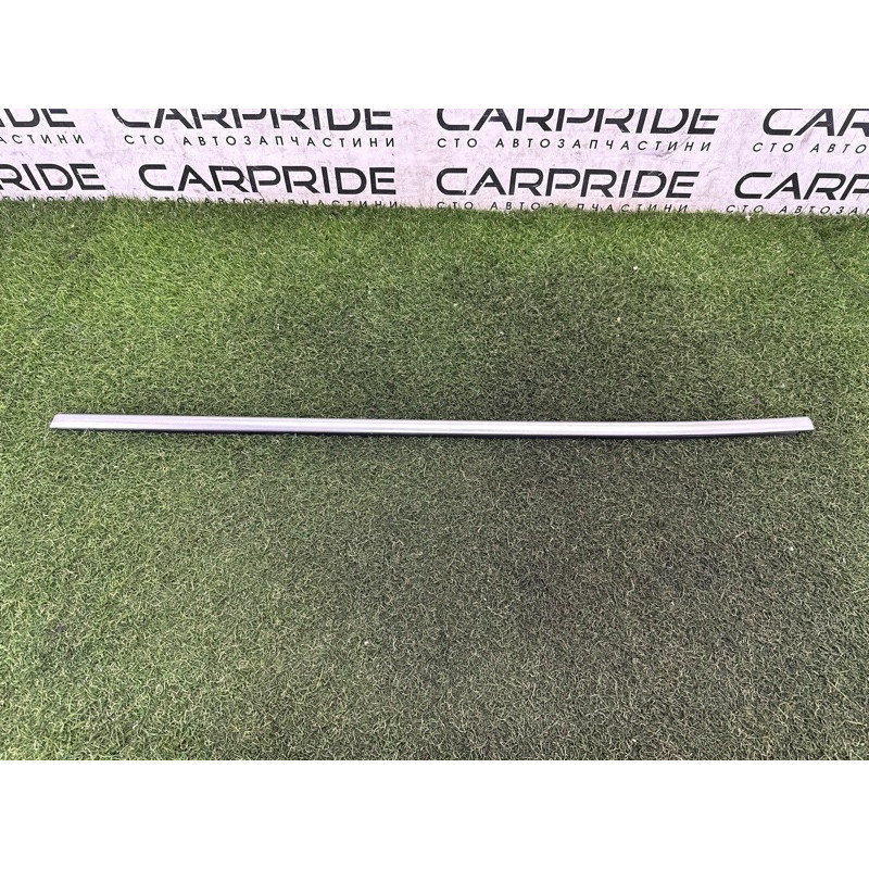 Молдинг скла (кузов і елементи) BMW X1 F48 2016 2.0 51357362233