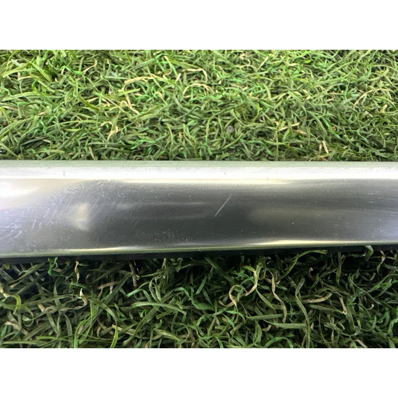 Молдинг скла (кузов і елементи) BMW X1 F48 2016 2.0 51357362233