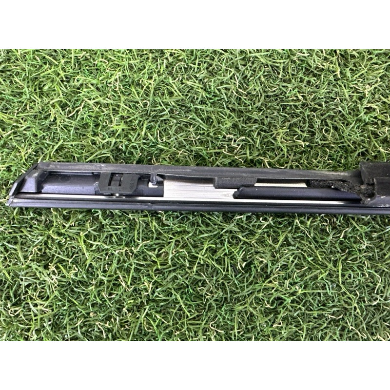 Молдинг стекла (кузов и элементы) Nissan Rogue T33 2021 2.5 828216RA0A