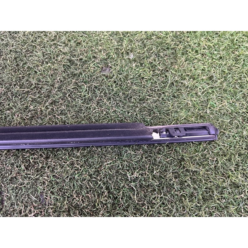 Молдинг стекла (кузов и элементы) Nissan Rogue T33 2021 2.5 828216RA0A
