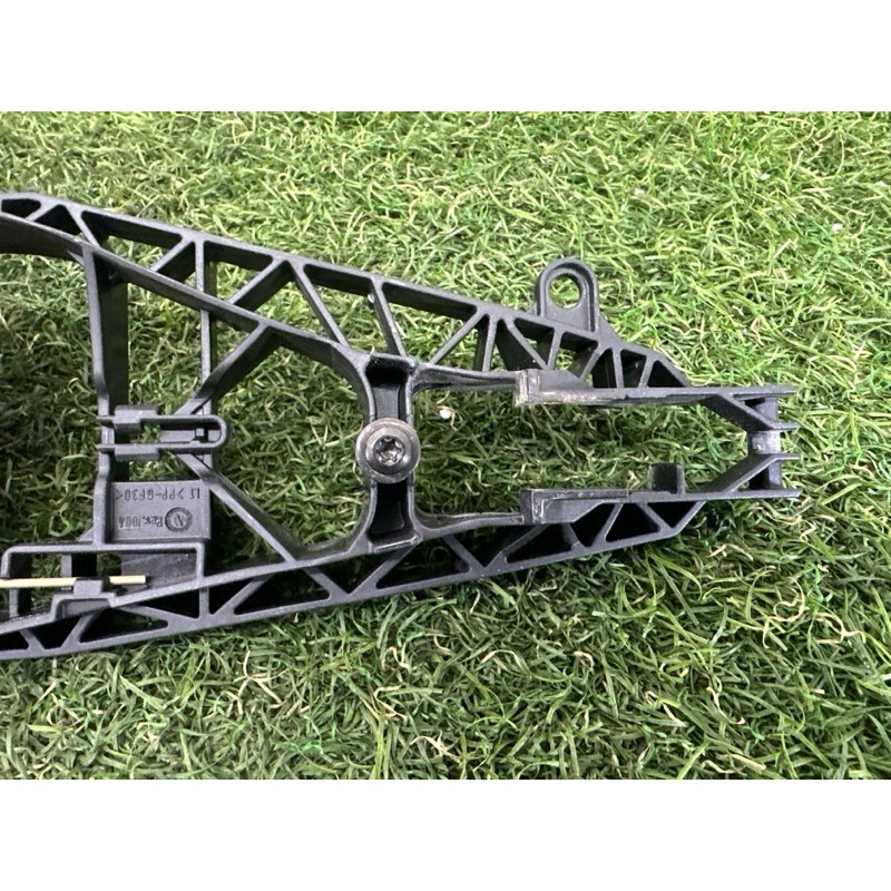 Заглушка внешней ручки (кузов и элементы) BMW X5 F15 2015 3.0 51217396541