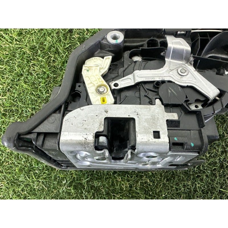 Замок двери (кузов и элементы) BMW X5 F15 2015 3.0 51217281931