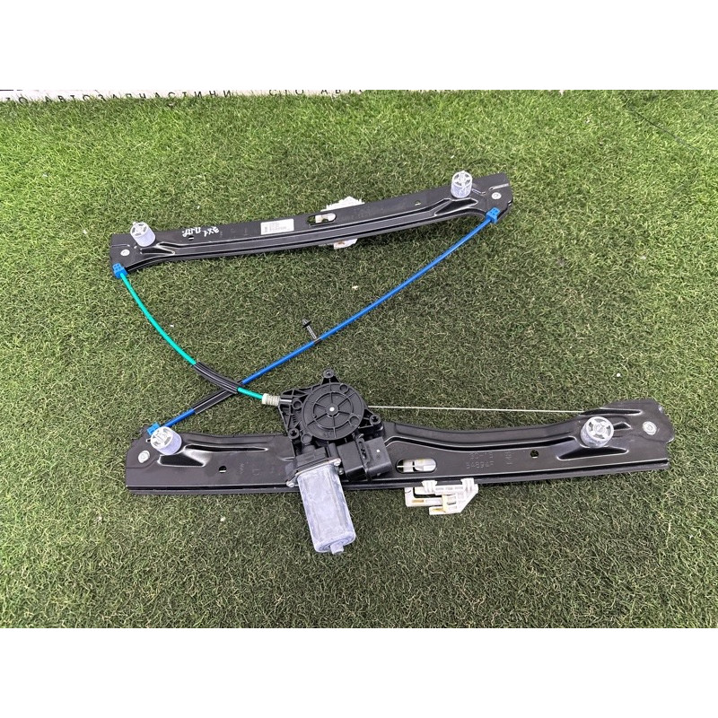 Механизм стеклоподъемника (кузов и элементы) BMW X1 F48 2016 2.0 51337434786