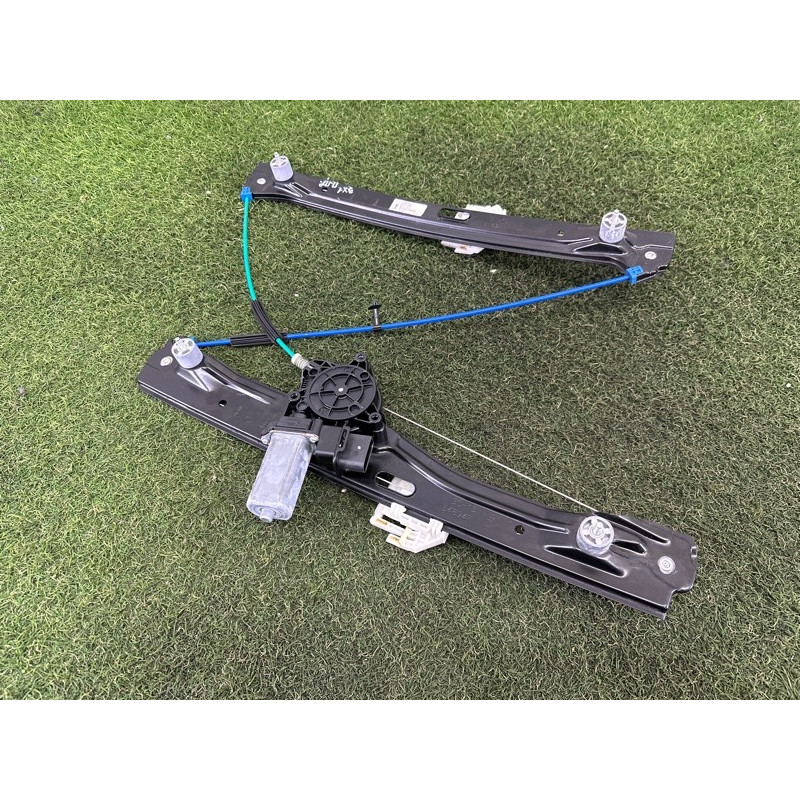 Механизм стеклоподъемника (кузов и элементы) BMW X1 F48 2016 2.0 51337434786