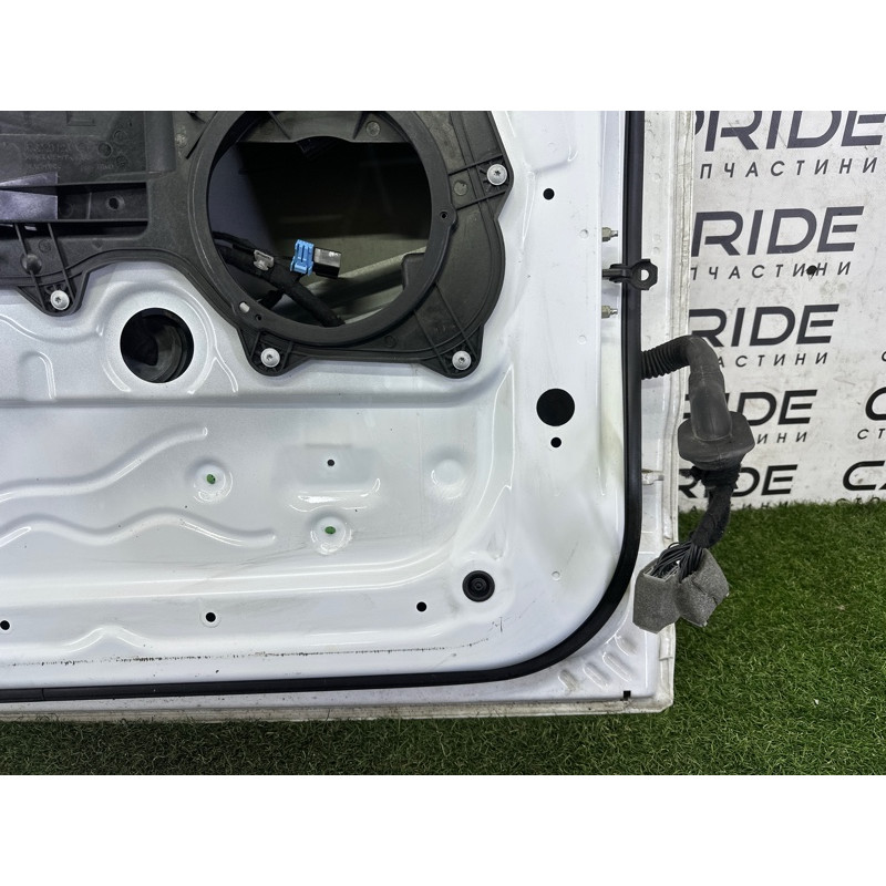 Дверь (наружные элементы кузова) LAND ROVER Range Rover Evoque L538 2015 2.0 LR028553