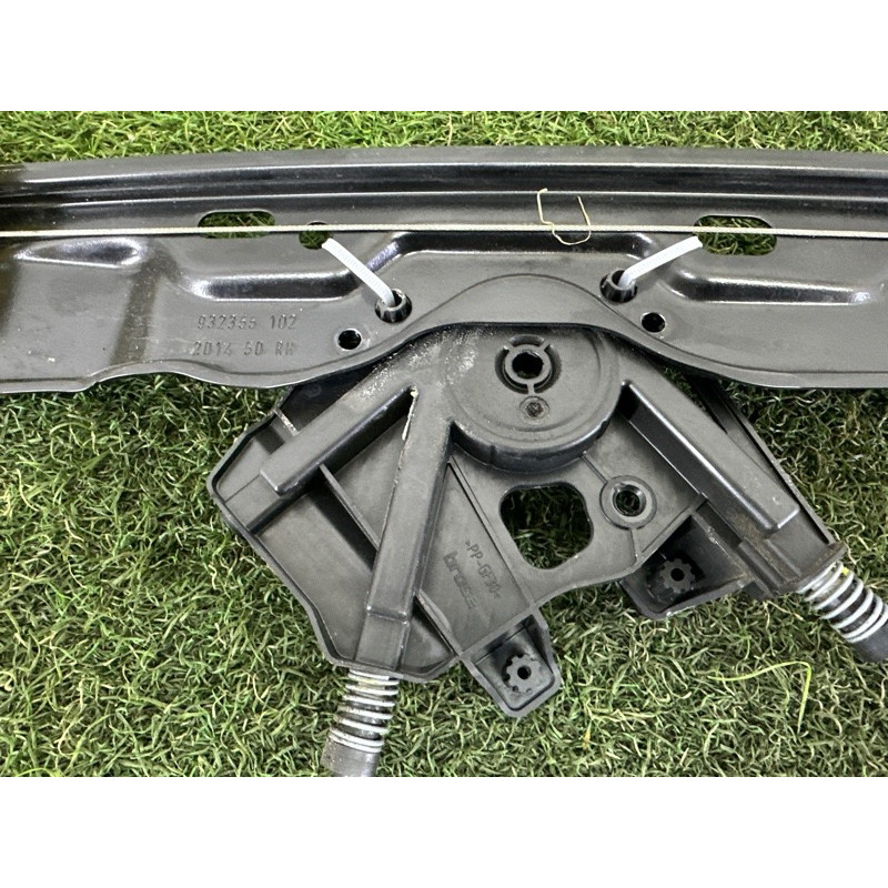 Механизм стеклоподъемника (кузов и элементы) LAND ROVER Range Rover Evoque L538 2015 2.0 LR046656