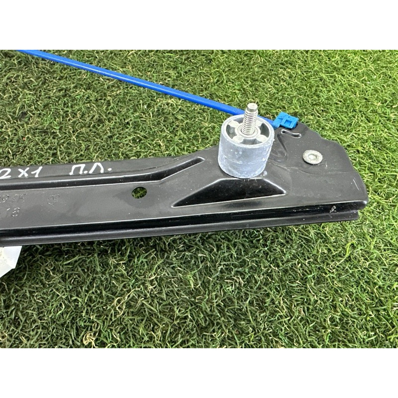 Механізм склопідйомника з мотором (кузов і елементи) BMW X1 F48 2018 2.0 51337434785