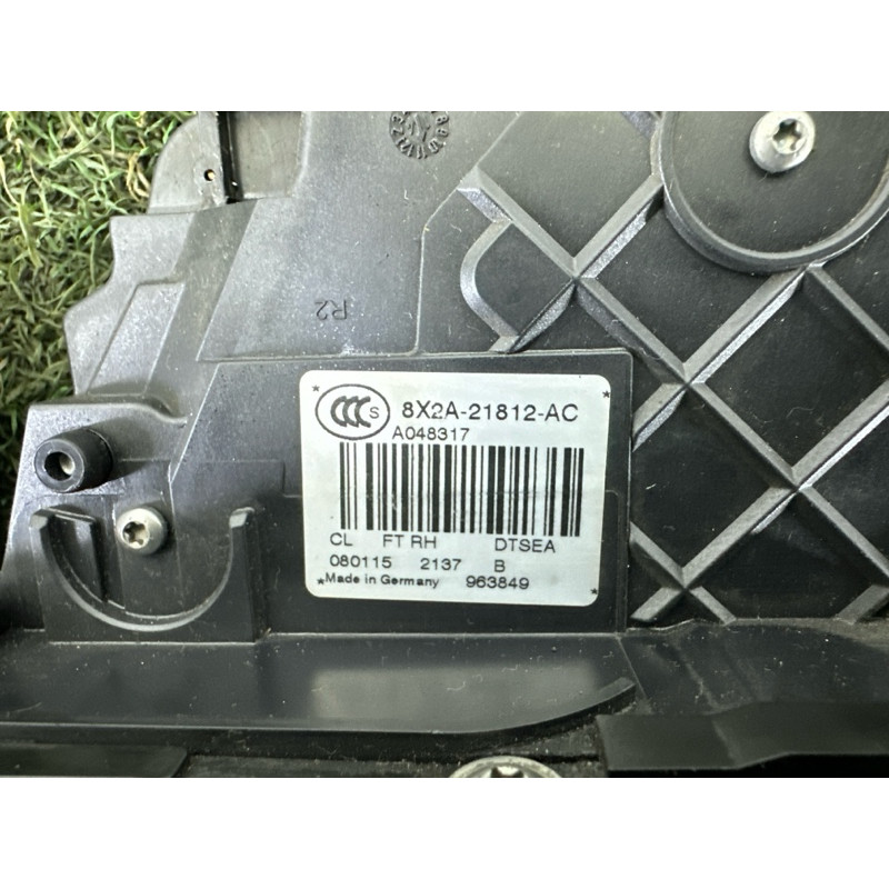 Замок двери (кузов и элементы) LAND ROVER Range Rover Evoque L538 2015 2.0 LR013800
