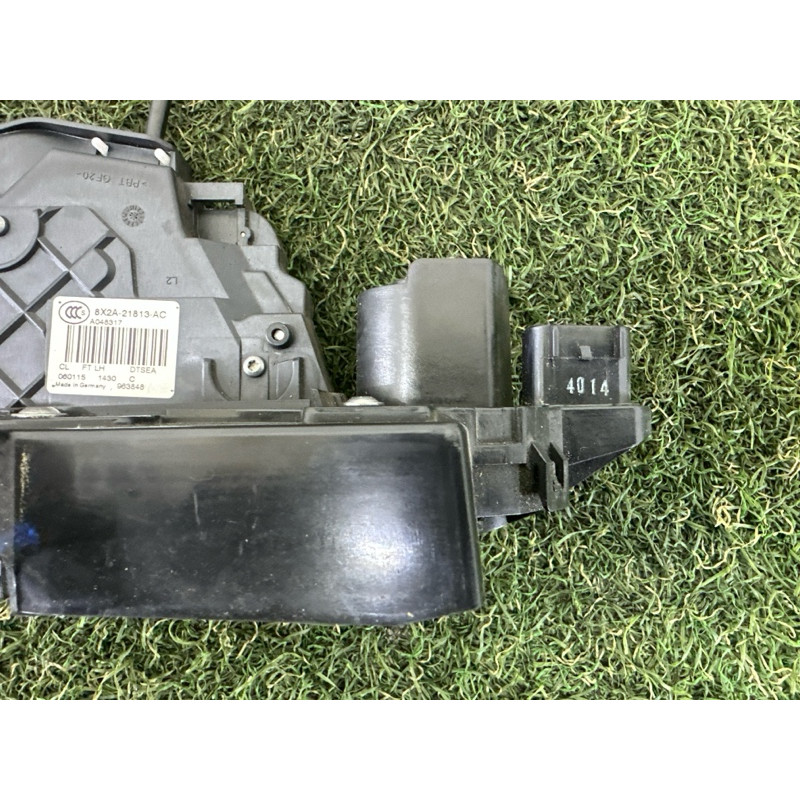 Замок двери (кузов и элементы) LAND ROVER Range Rover Evoque L538 2015 2.0 LR013801