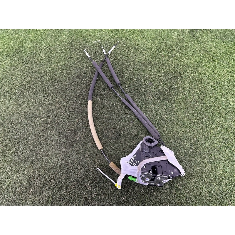 Замок двери (кузов и элементы) Nissan Rogue T33 2021 2.5 805016RA0A