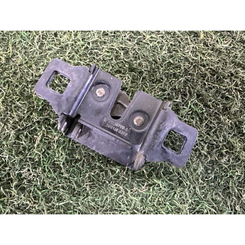 Замок капота (кузов и элементы) LAND ROVER Range Rover Evoque L538 2015 2.0 LR065339