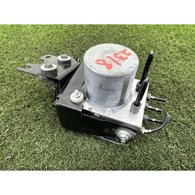 Блок ABS (гальмівна система) Nissan Rogue T33 2021 2.5 476606RA9D