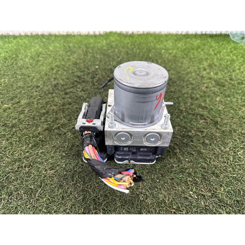 Блок ABS (гальмівна система) Nissan Rogue T33 2022 1.5 476606RD0D