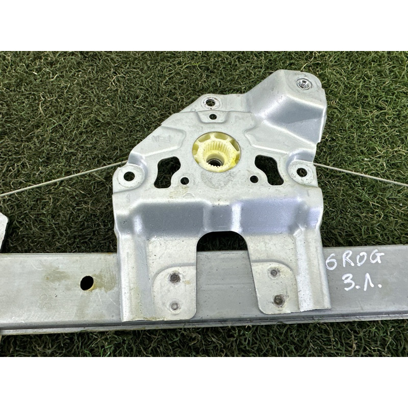 Механізм склопідйомника (кузов і елементи) Nissan Rogue T33 2022 1.5 827216RR0A
