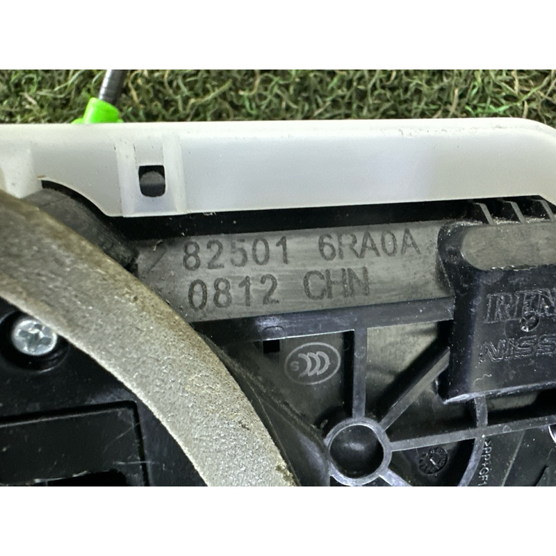 Замок двери (кузов и элементы) Nissan Rogue T33 2021 2.5 825016RA0A