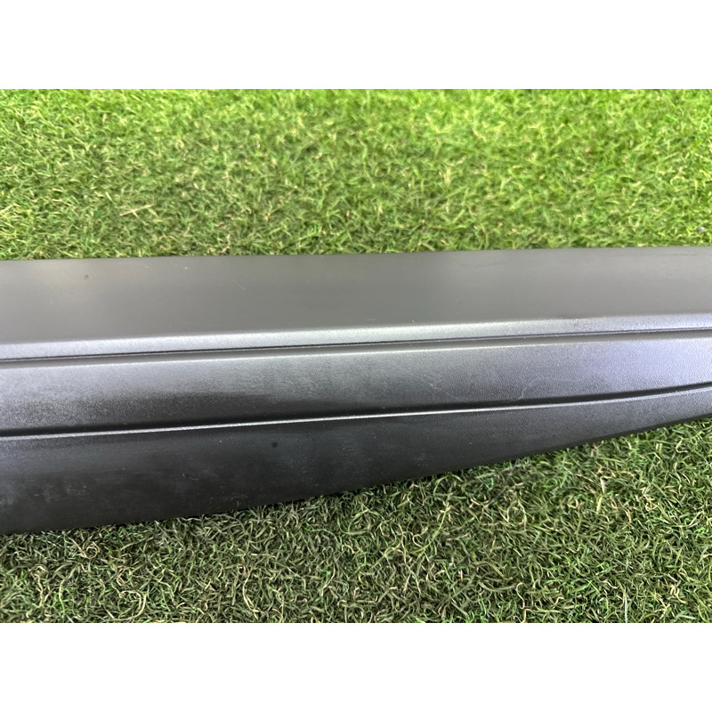 Молдинг двери внешний (кузов и элементы) Nissan Rogue T33 2021 2.5 808716RA0A
