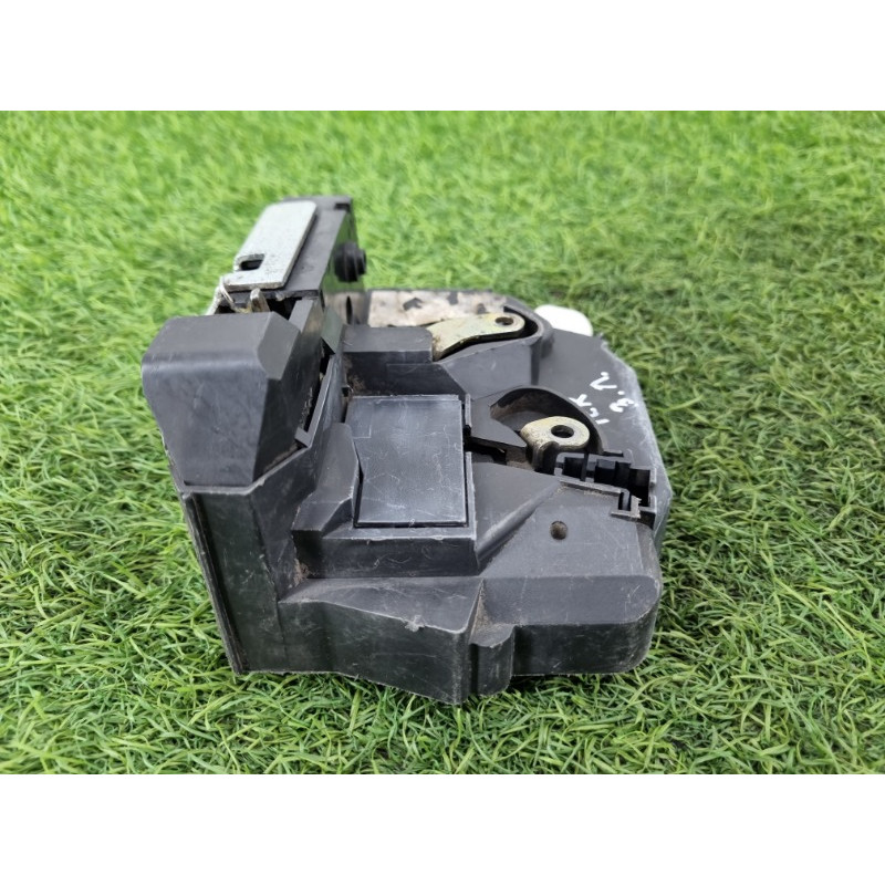 Замок двери (кузов и элементы) LAND ROVER FREELANDER L314 1999 1.8B ALR9787