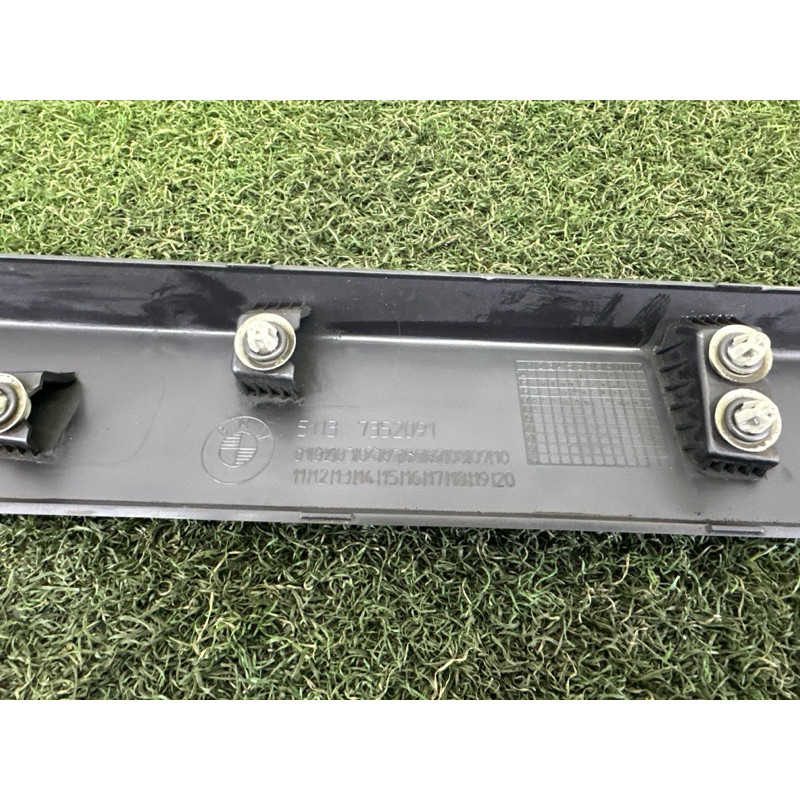 Накладка двери внешняя (кузов и элементы) BMW X1 F48 2018 2.0 51137352091