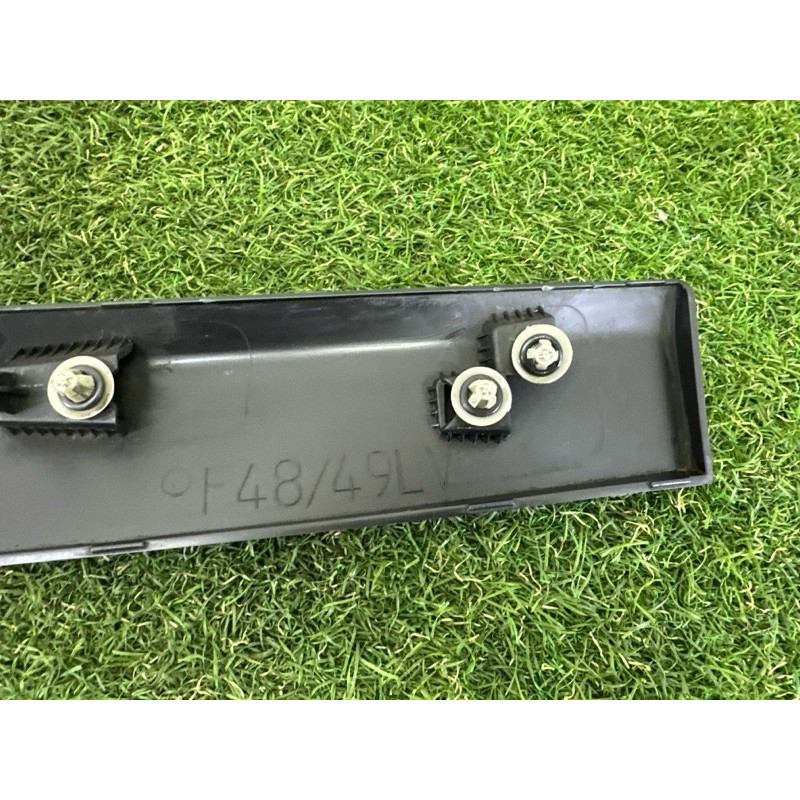 Накладка двери внешняя (кузов и элементы) BMW X1 F48 2018 2.0 51137352091