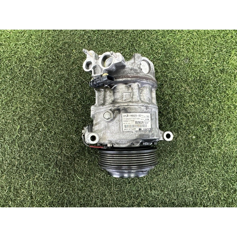 Компресор кондиціонера (отопление и кондиционирование) LAND ROVER Range Rover L405 2014 5.0 LR057692