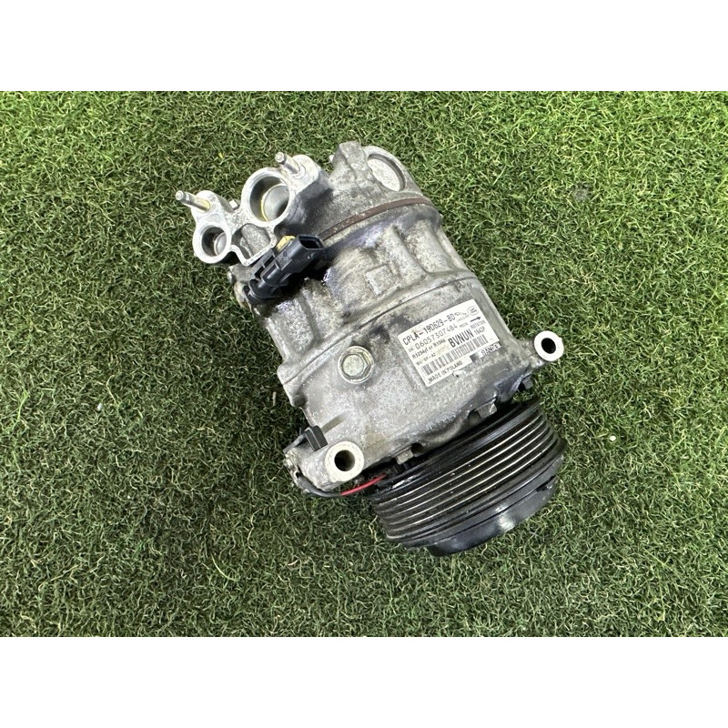 Компресор кондиціонера (отопление и кондиционирование) LAND ROVER Range Rover L405 2014 5.0 LR057692