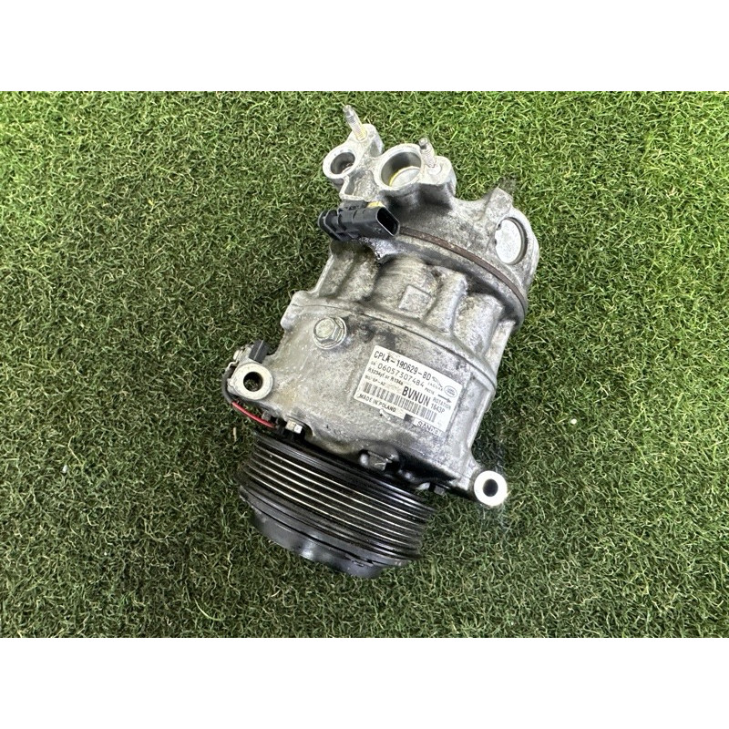Компресор кондиціонера (отопление и кондиционирование) LAND ROVER Range Rover L405 2014 5.0 LR057692