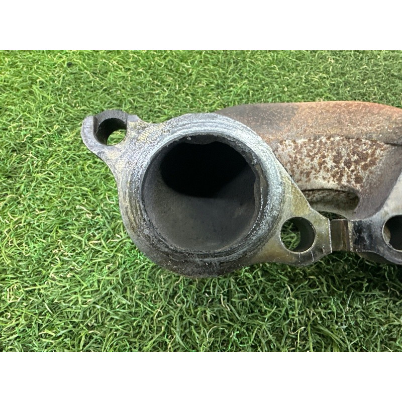 Випускний колектор (выпускная система) LAND ROVER Range Rover L405 2014 5.0 LR035109