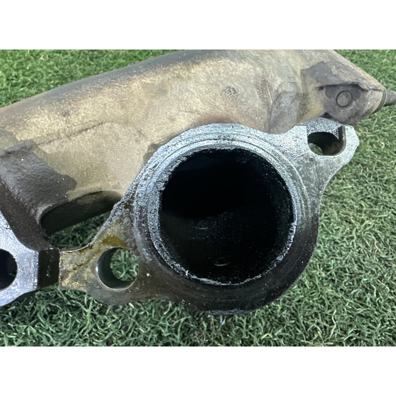 Випускний колектор (выпускная система) LAND ROVER Range Rover L405 2014 5.0 LR035109