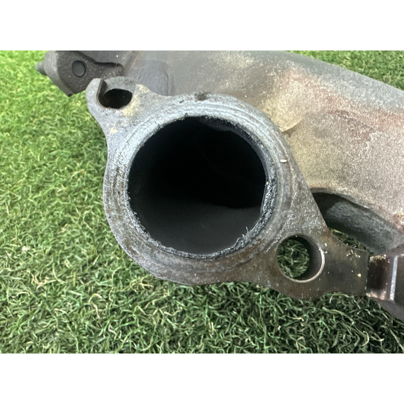 Випускний колектор (выпускная система) LAND ROVER Range Rover L405 2014 5.0 LR035108