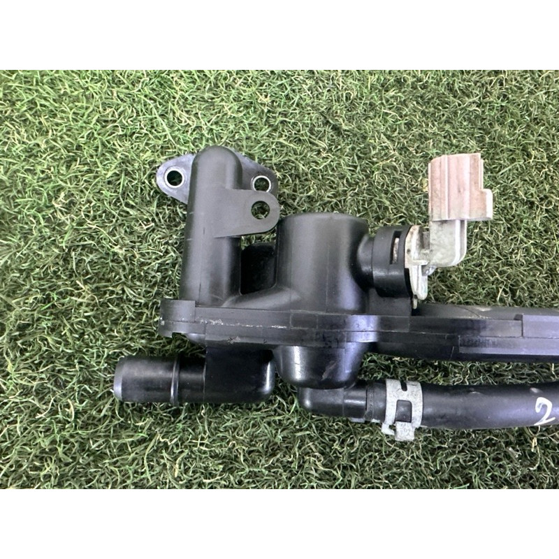 Трубка системи охолодження (система охлаждения) LAND ROVER Range Rover L405 2014 5.0 LR087559