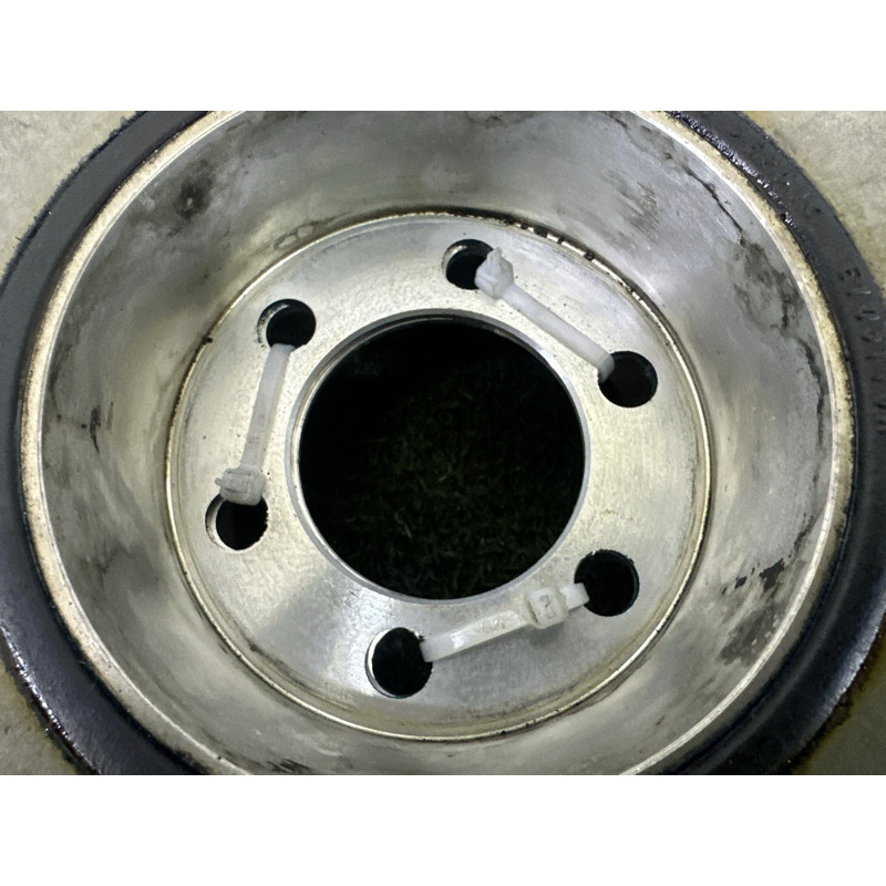 Шків колінвалу (двигатель и элементы) LAND ROVER Range Rover L405 2014 5.0 LR011972