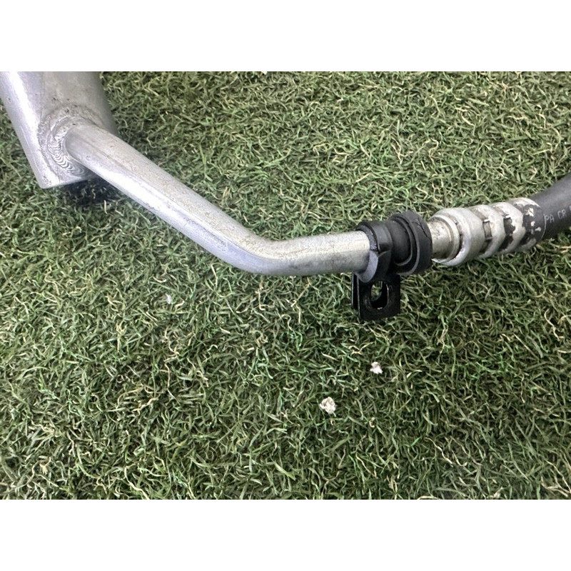 Трубка кондиционера (отопление и кондиционирование) LAND ROVER Range Rover L405 2014 5.0 LR072184