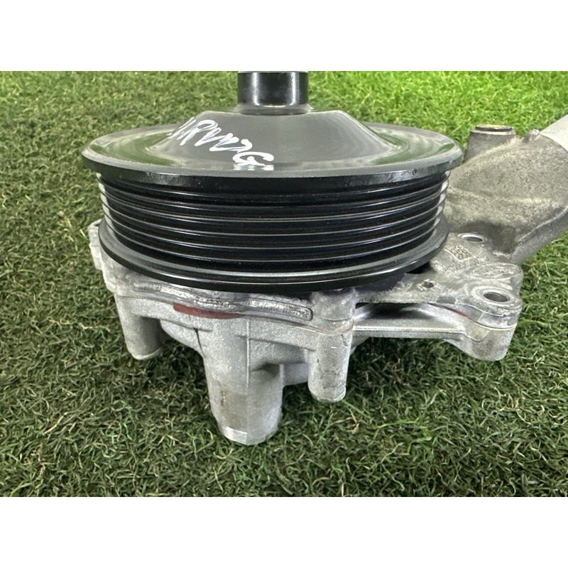 Помпа (система охлаждения) LAND ROVER Range Rover L405 2014 5.0 LR055239
